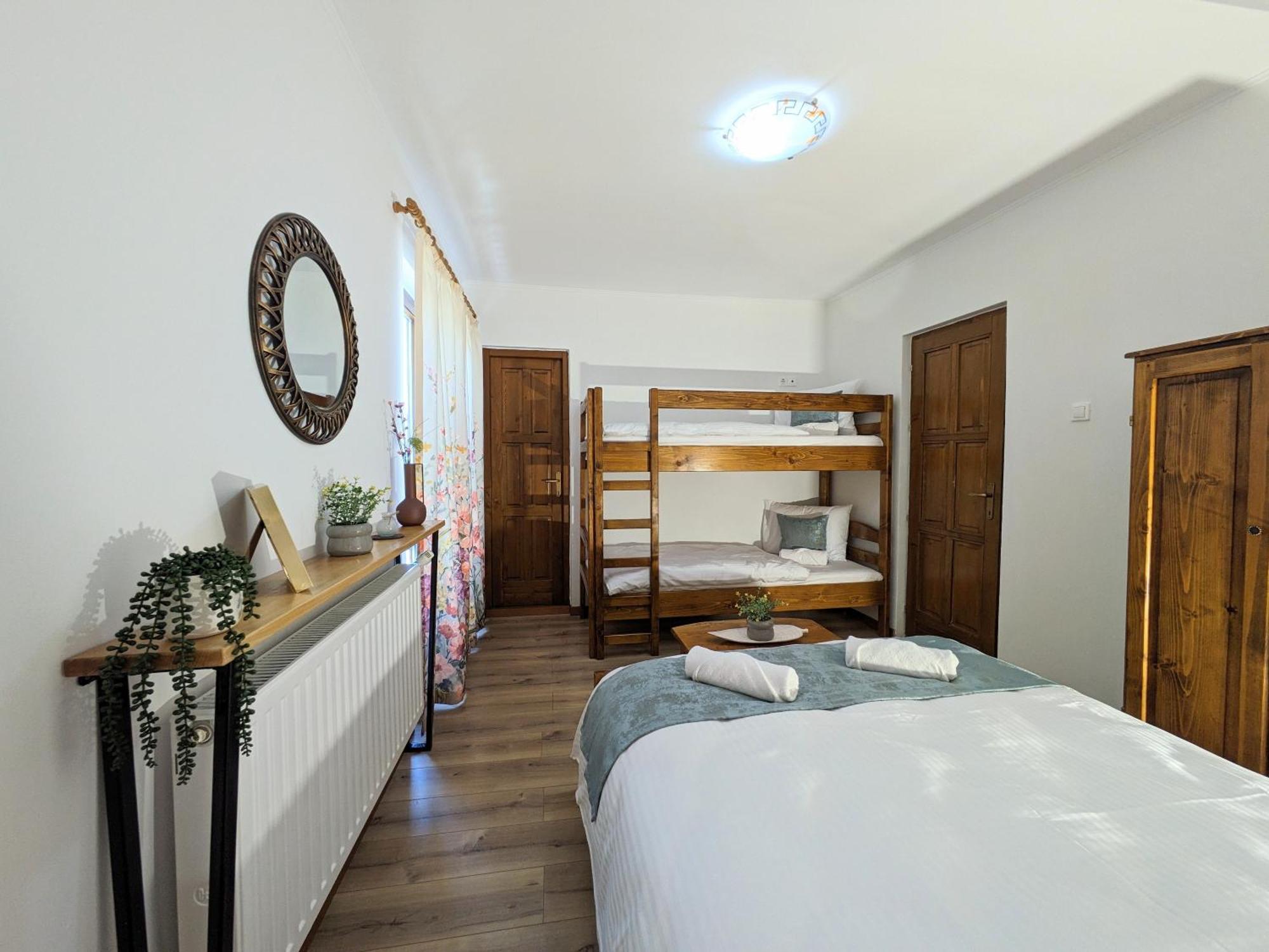 Pallos Apartments Sovata Eksteriør billede